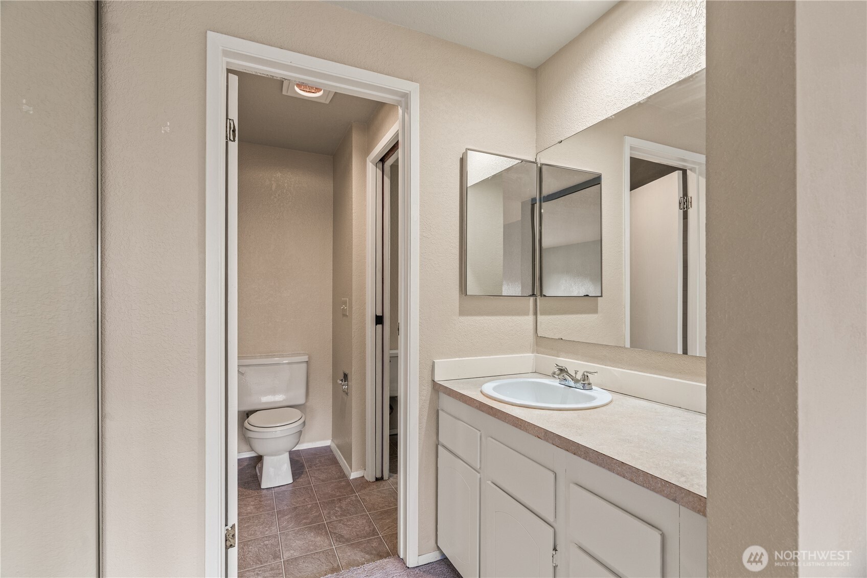 1319 S Puget Drive Unit: D-35
