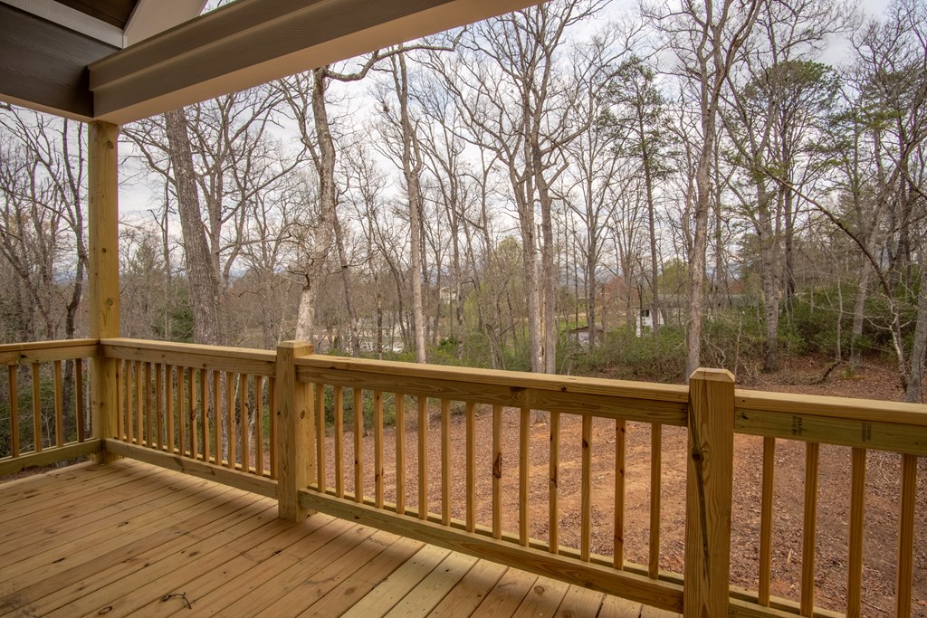 881 Porter Creek Dr