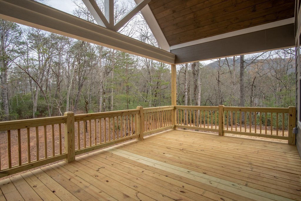 881 Porter Creek Dr