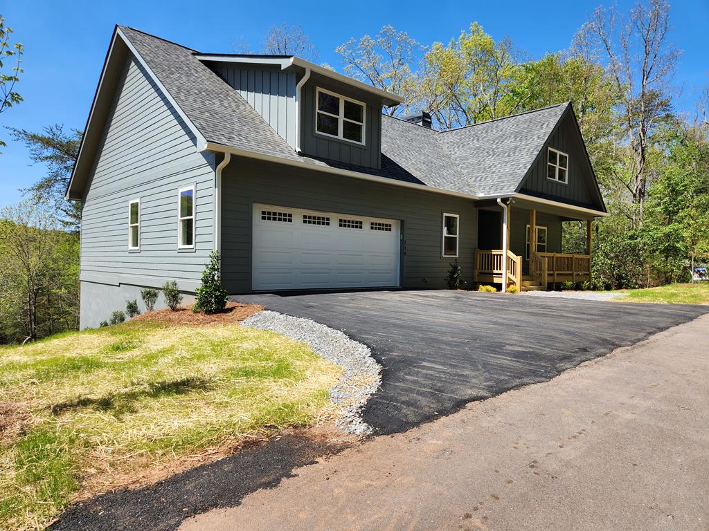 714 Porter Creek Dr