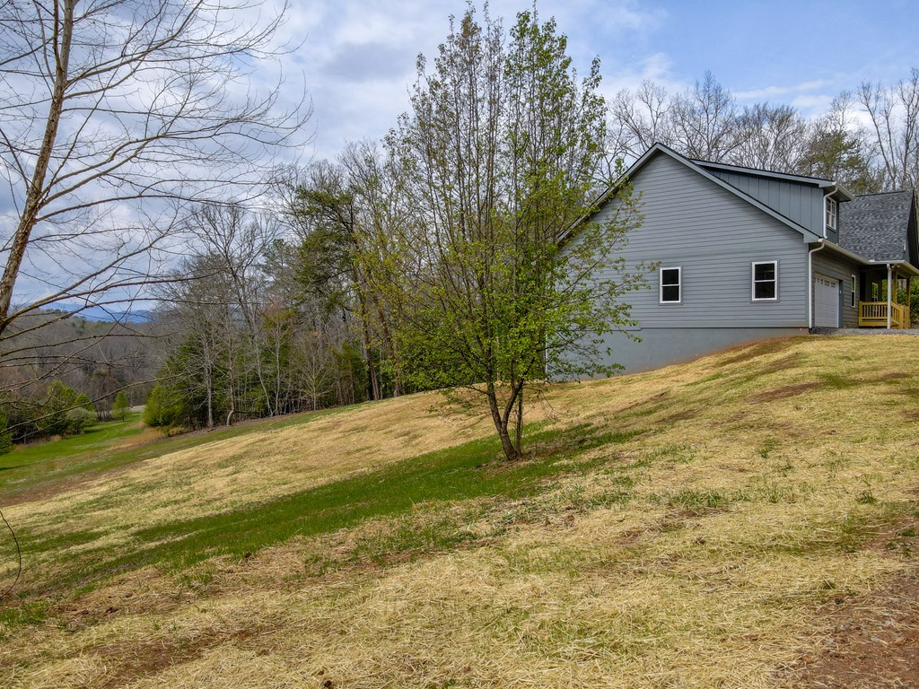 714 Porter Creek Dr