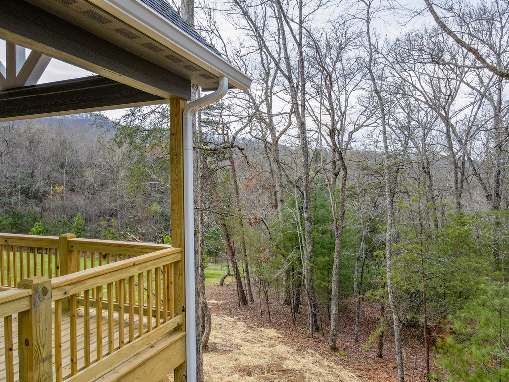 714 Porter Creek Dr