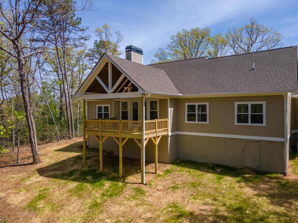 890 Porter Creek Dr