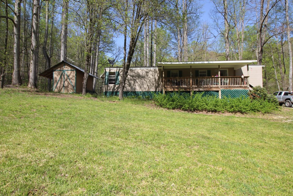 830 Hampton Branch Rd