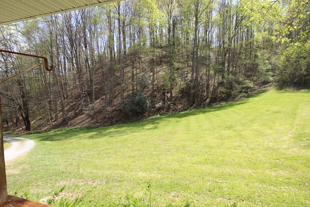 830 Hampton Branch Rd