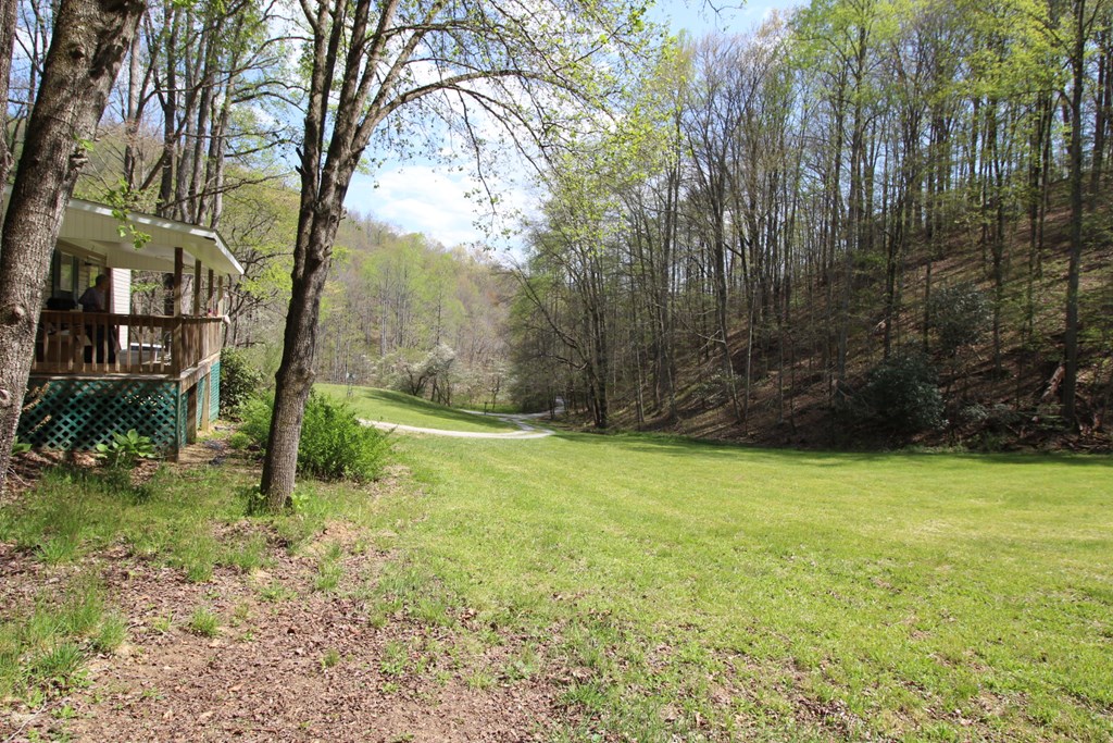 830 Hampton Branch Rd