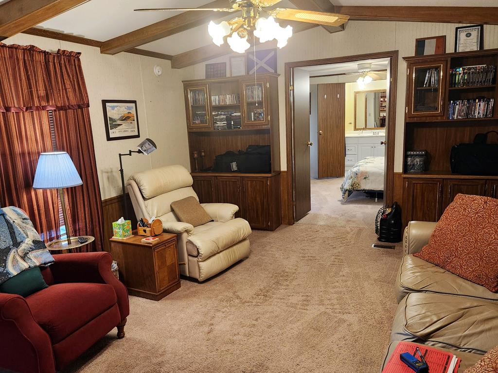727 Kelly Cove