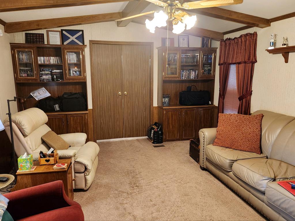 727 Kelly Cove