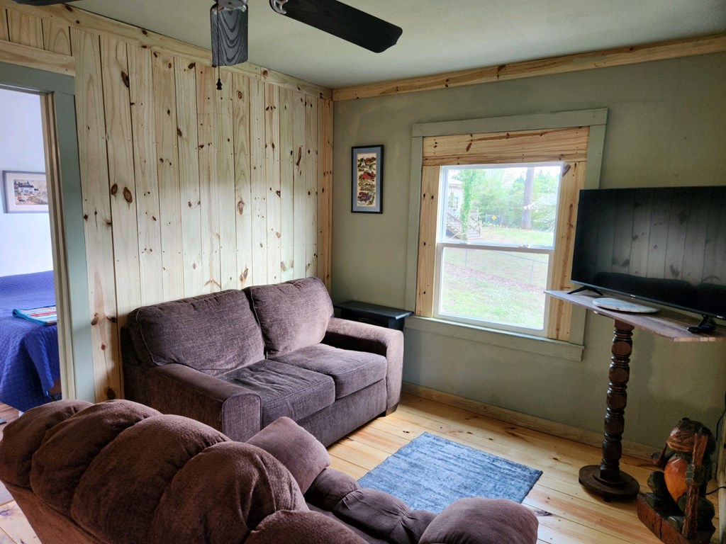 130 Childers Rd