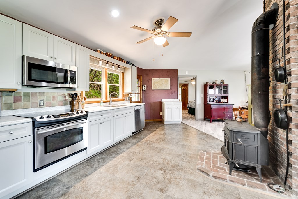 441 Mountain Laurel Dr