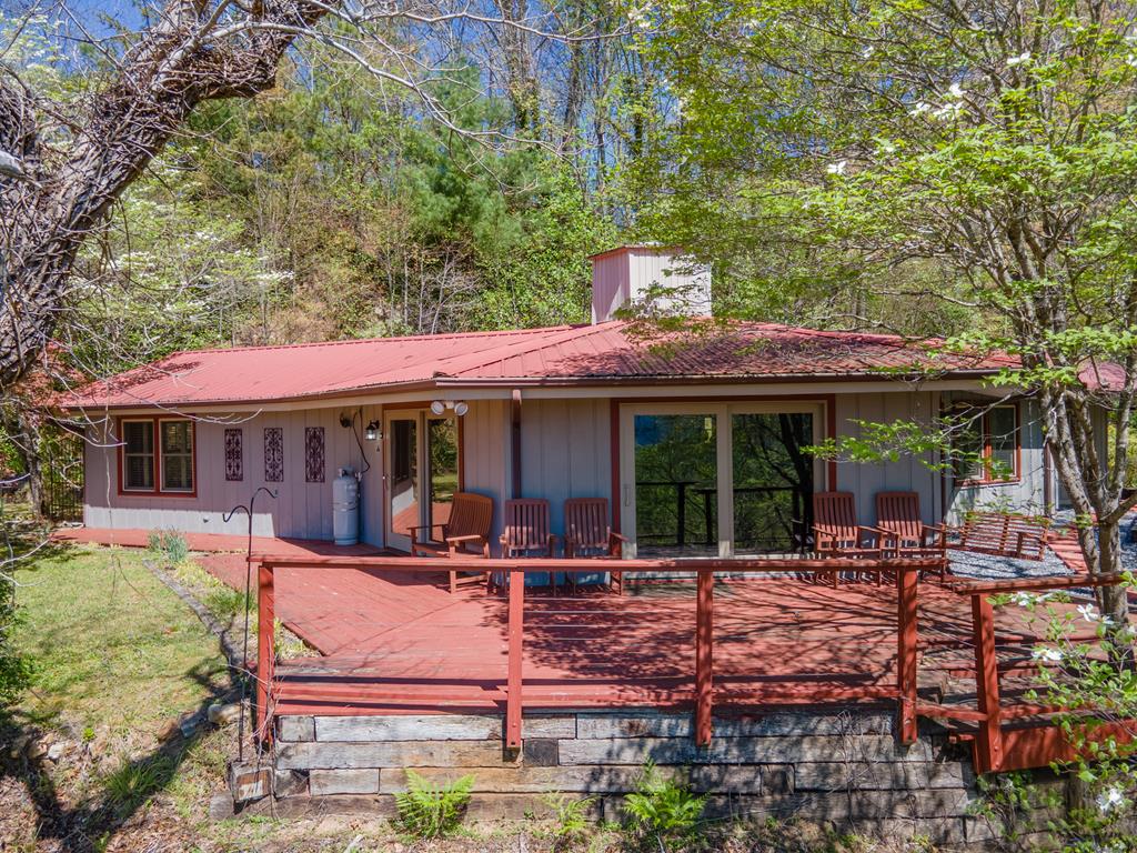 441 Mountain Laurel Dr