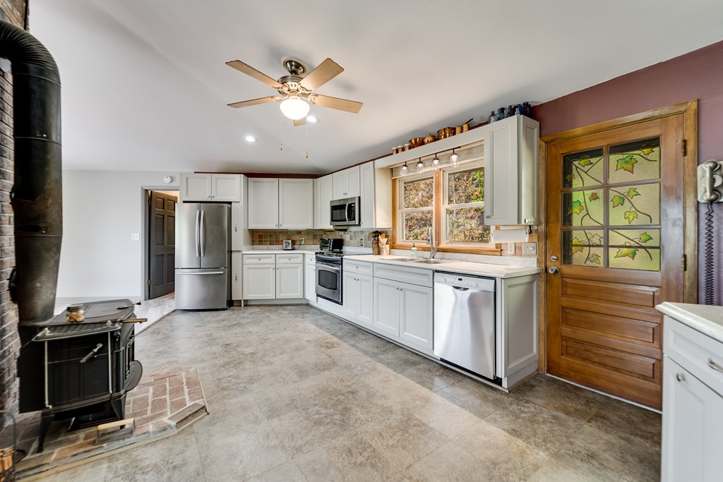 441 Mountain Laurel Dr