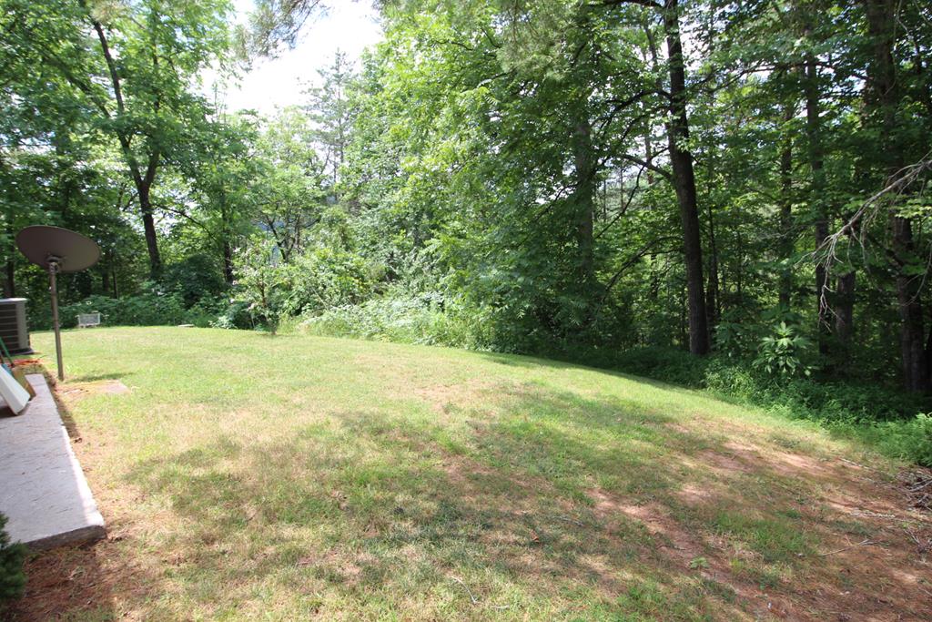 24 Rabbit Creek Rd