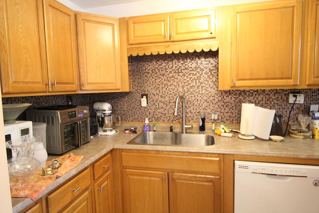 24 Rabbit Creek Rd
