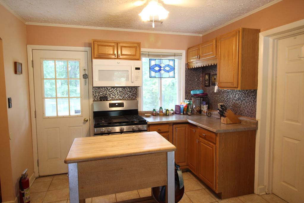 24 Rabbit Creek Rd
