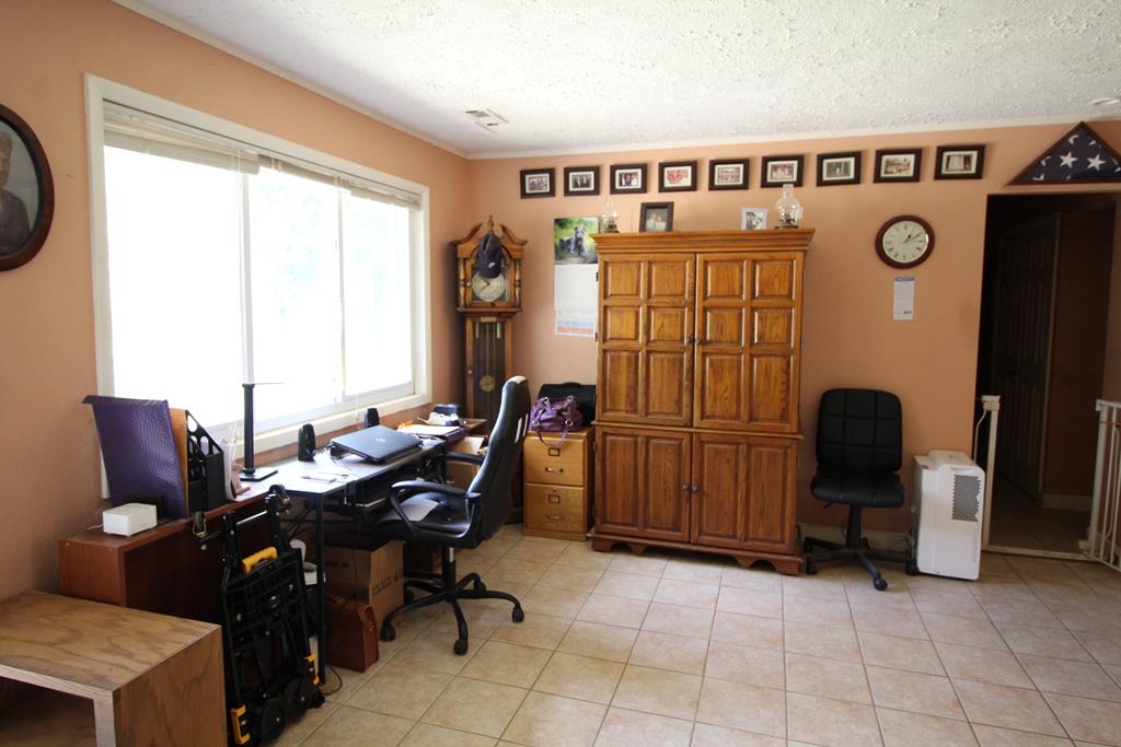 24 Rabbit Creek Rd