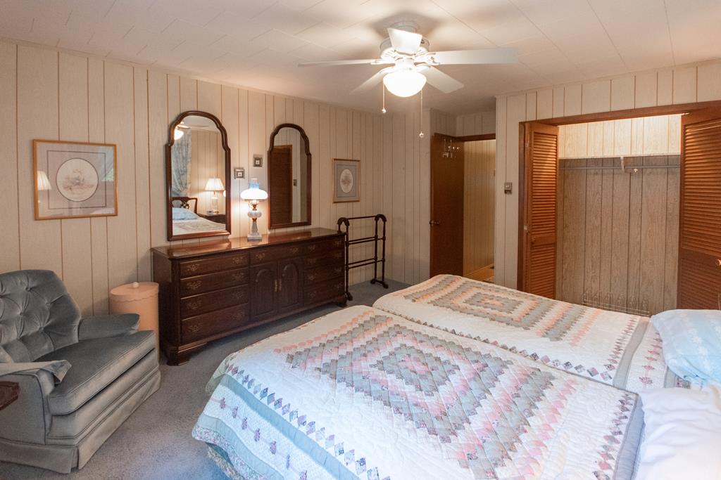 525 Beacon Hill Rd