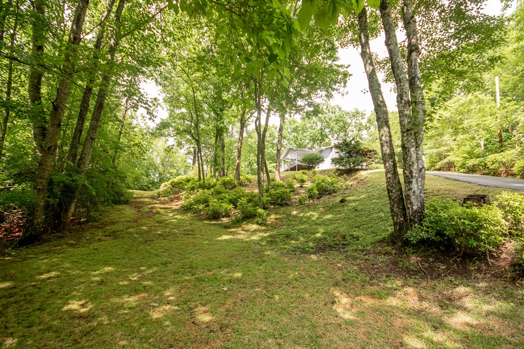 525 Beacon Hill Rd
