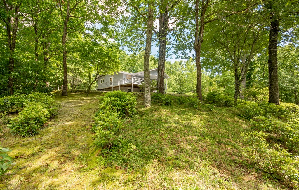 525 Beacon Hill Rd