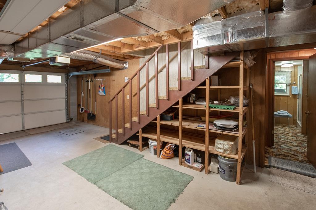 525 Beacon Hill Rd