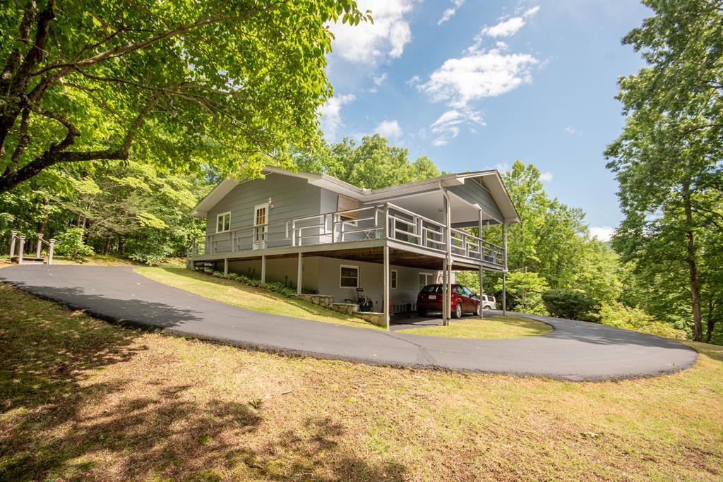 525 Beacon Hill Rd
