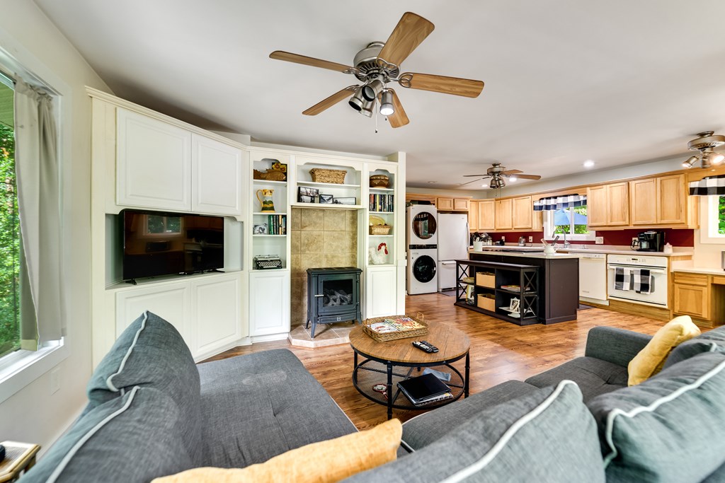 67 Kingwood Circle