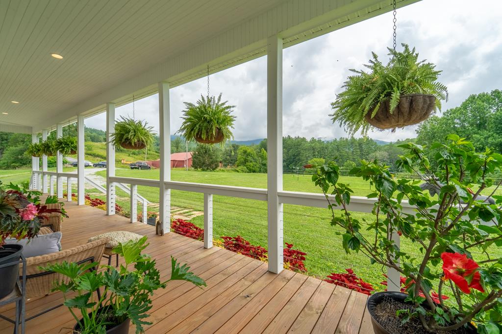 2131 Snow Hill Road