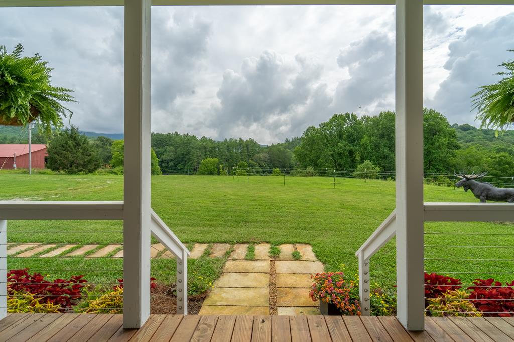 2131 Snow Hill Road