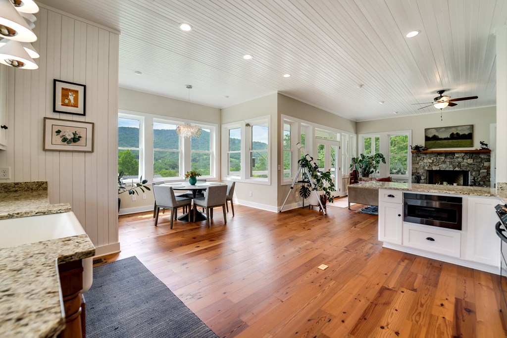 2131 Snow Hill Road
