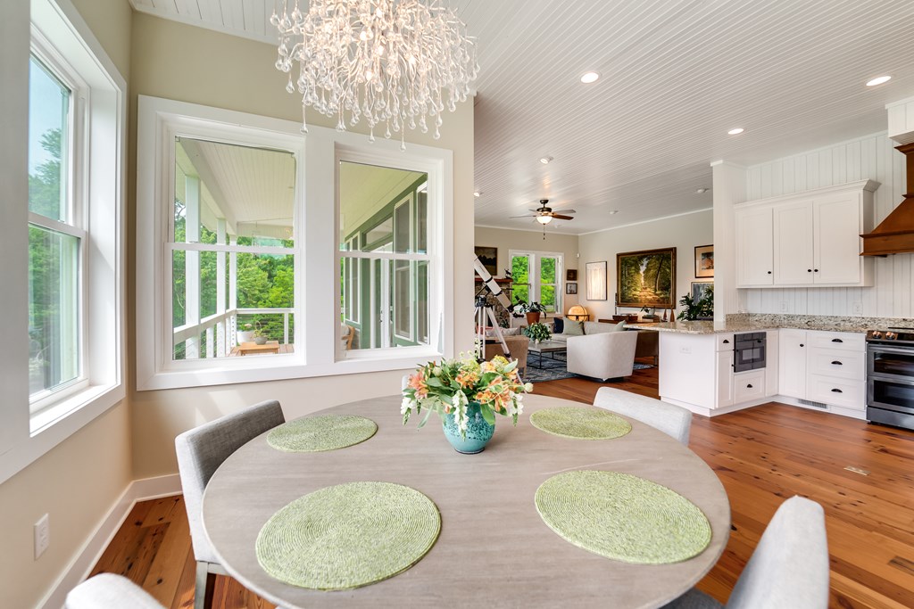2131 Snow Hill Road