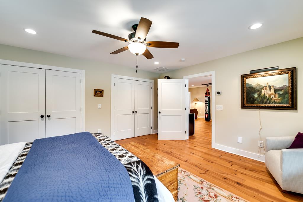 2131 Snow Hill Road