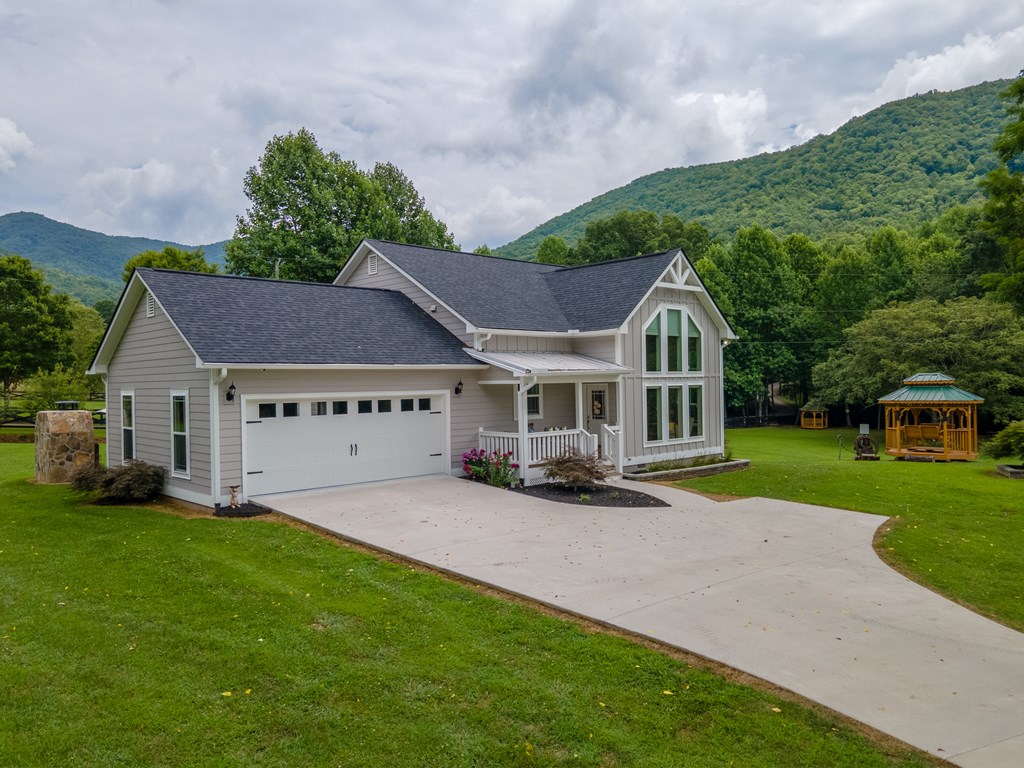817 Mica City Road