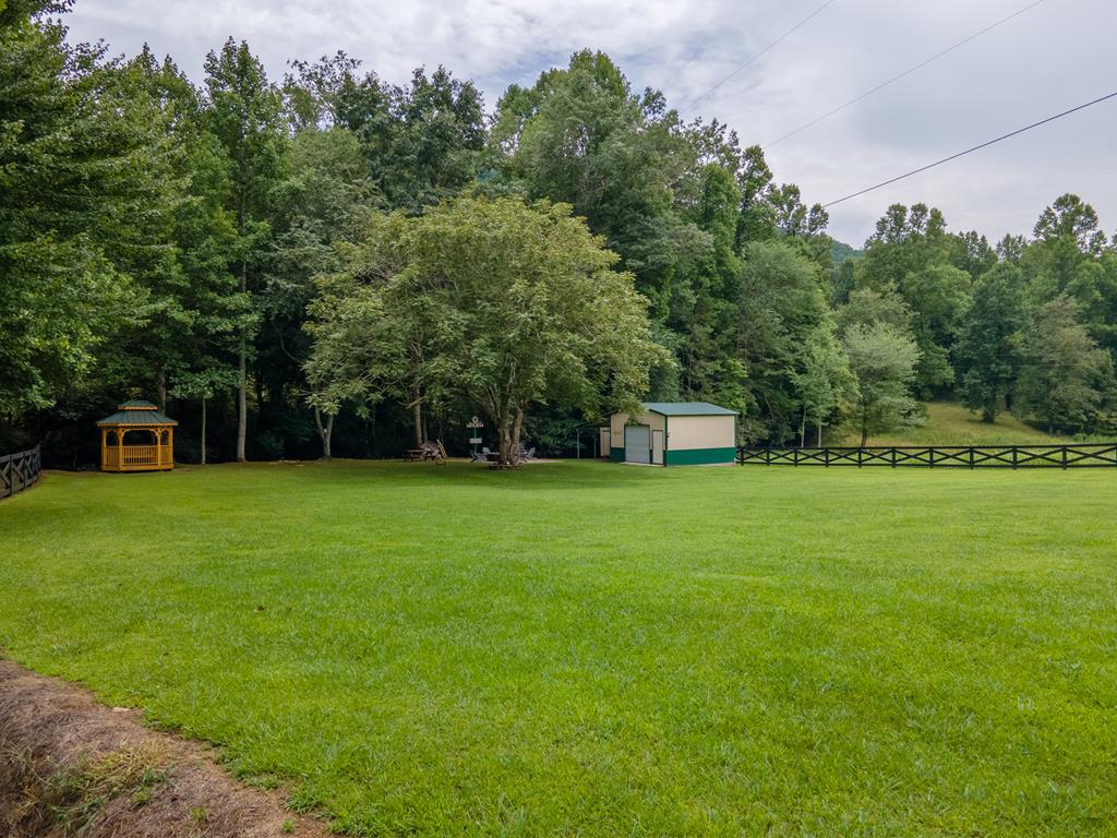 817 Mica City Road