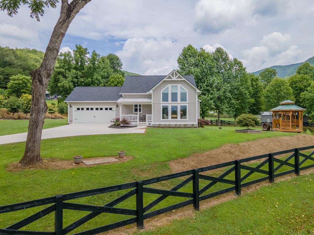 817 Mica City Road