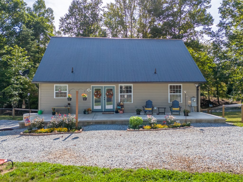 215 Mica Circle