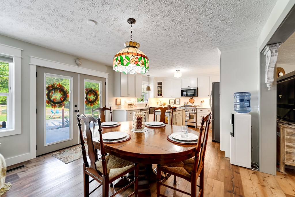 215 Mica Circle