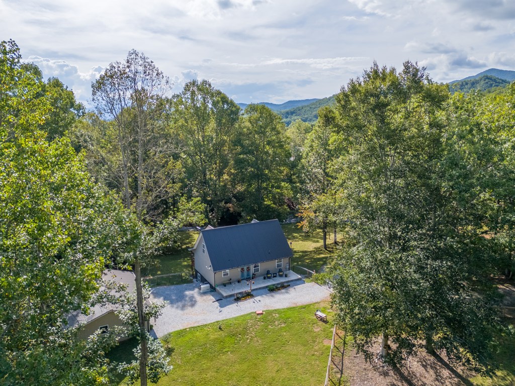 215 Mica Circle