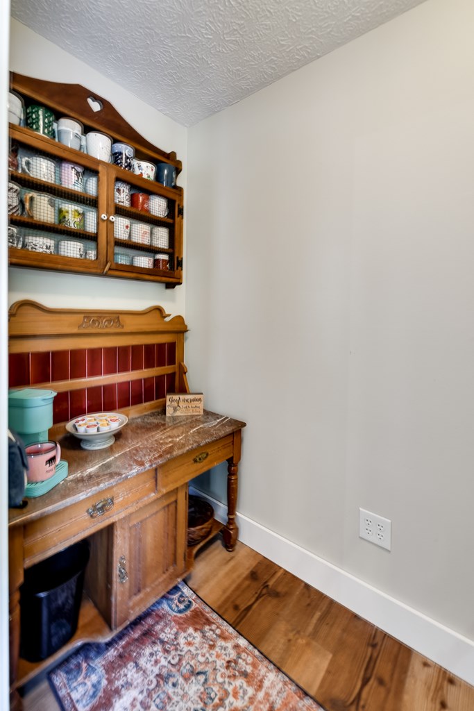 215 Mica Circle