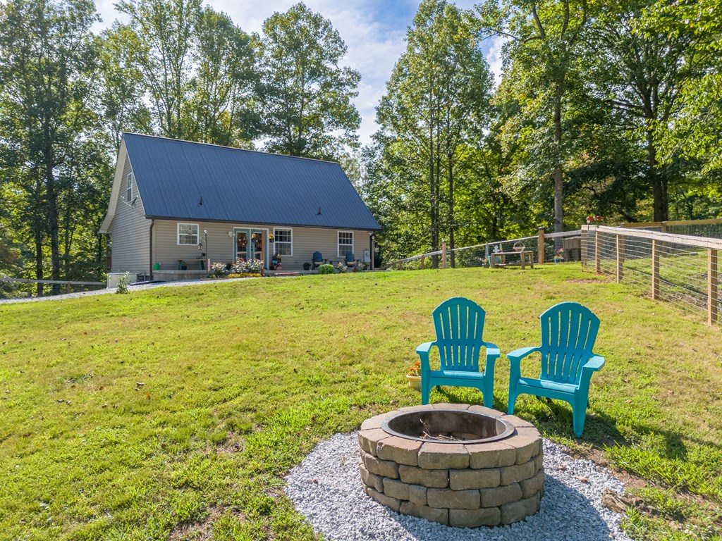 215 Mica Circle