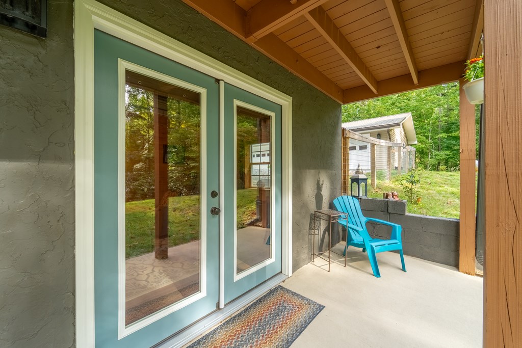 215 Mica Circle