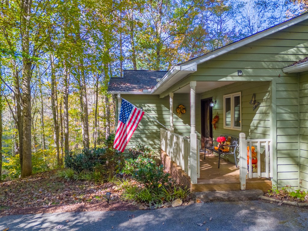 10 Wyman Way
