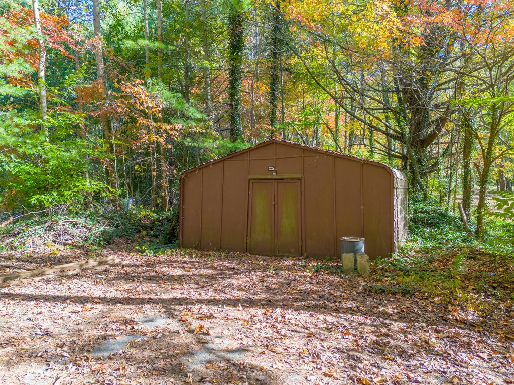 10 Wyman Way
