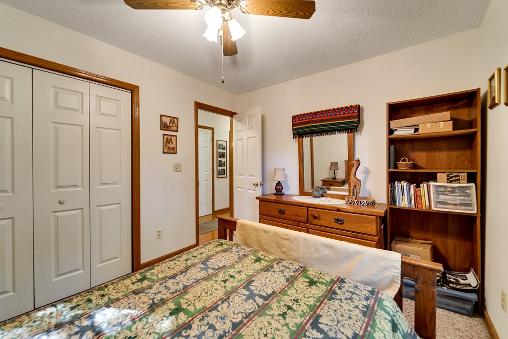 10 Wyman Way