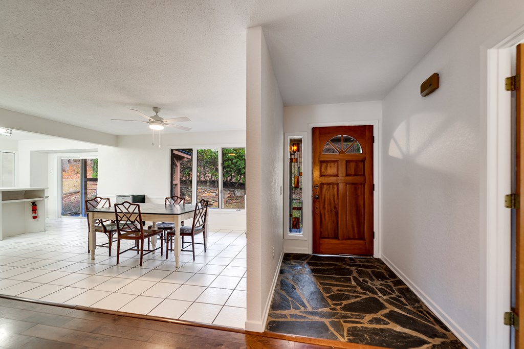 437 Ammons Road