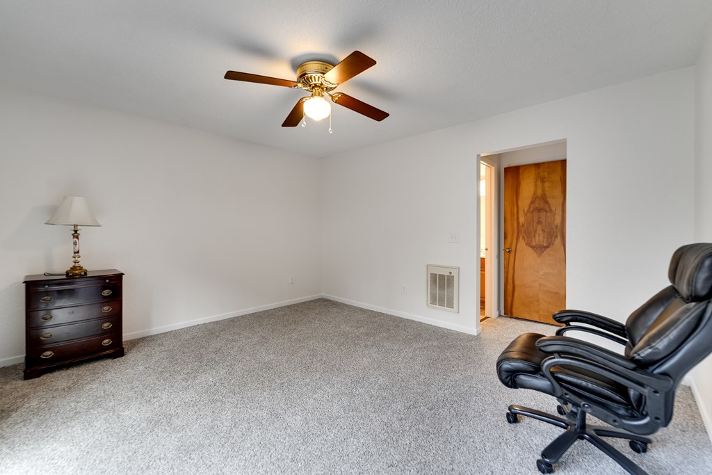 437 Ammons Road