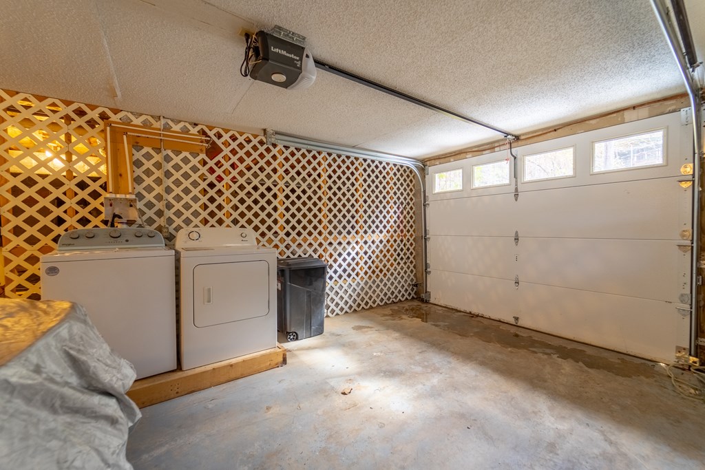 437 Ammons Road