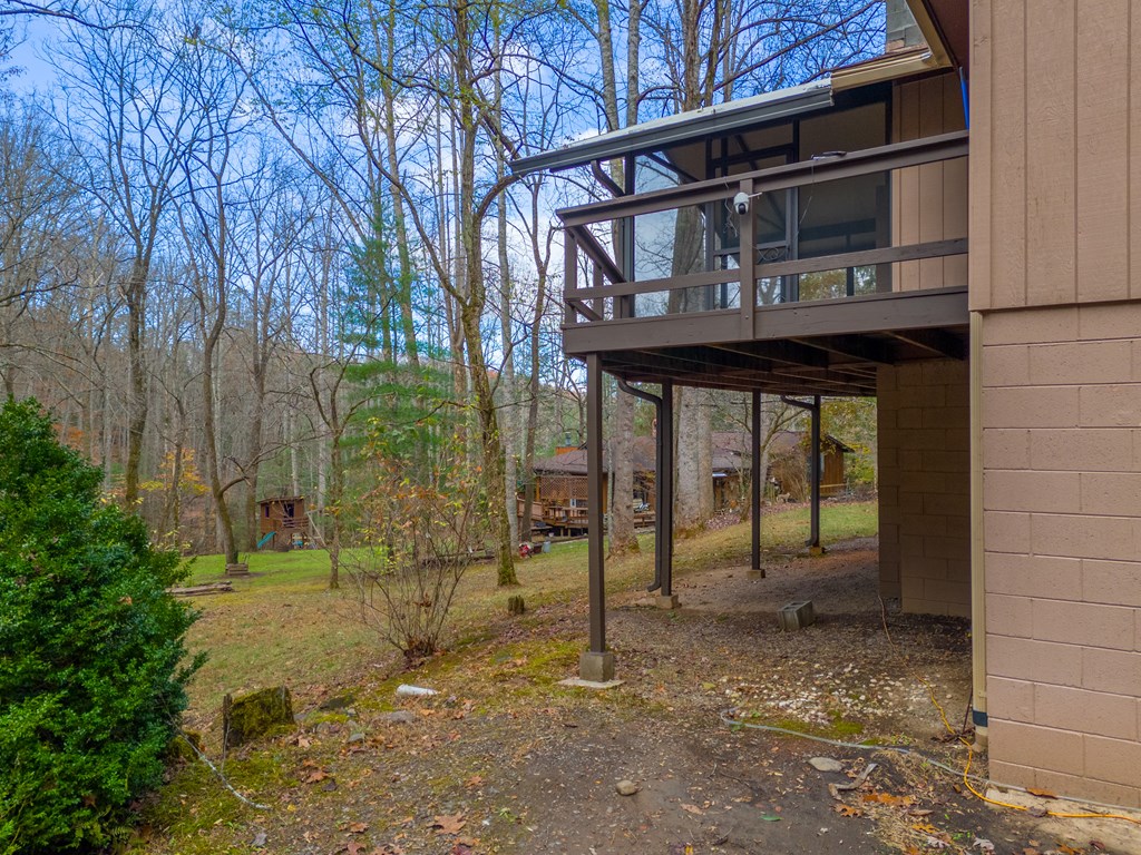 437 Ammons Road