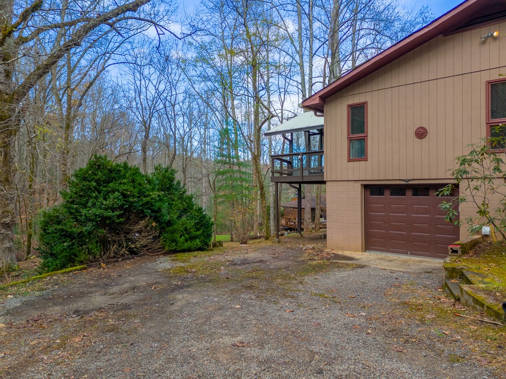 437 Ammons Road