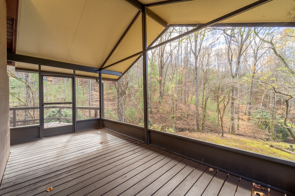 437 Ammons Road
