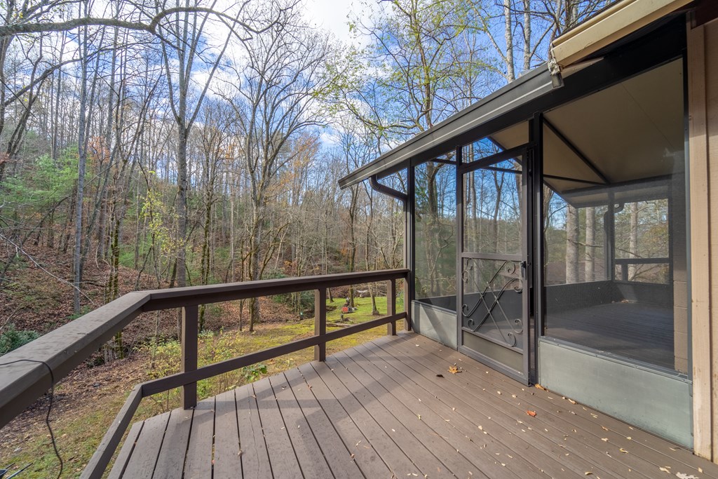 437 Ammons Road